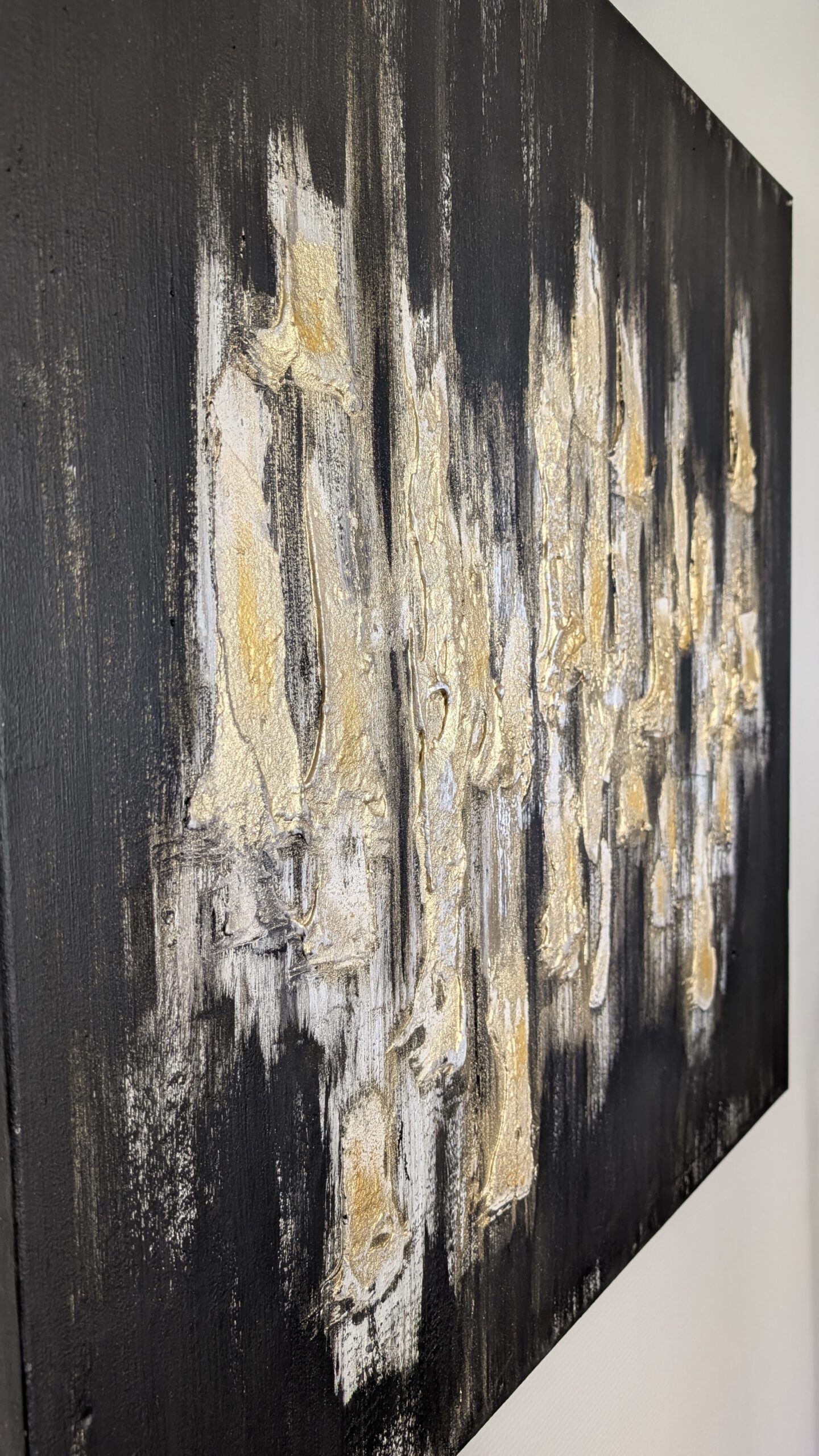 Golden Lines – Image 8