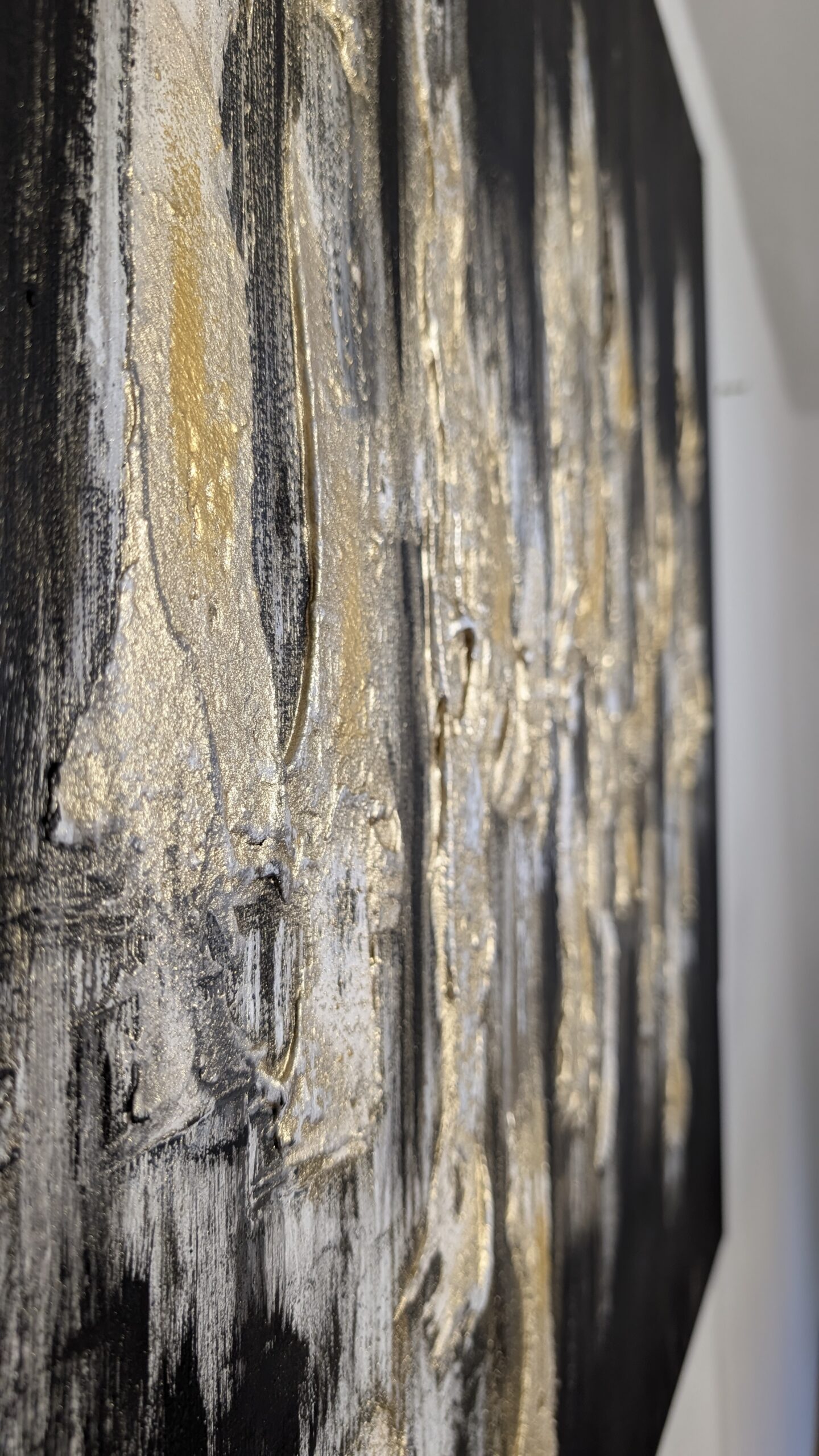 Golden Lines – Image 7